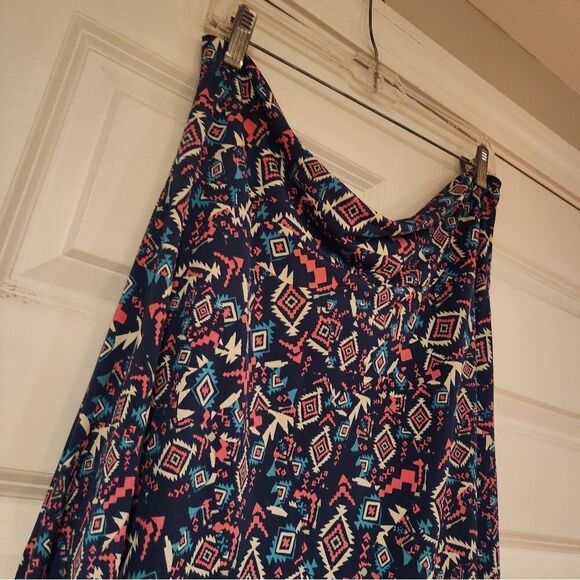 Lularoe stretchy colorful patterned skirt 2X - Picture 2 of 4